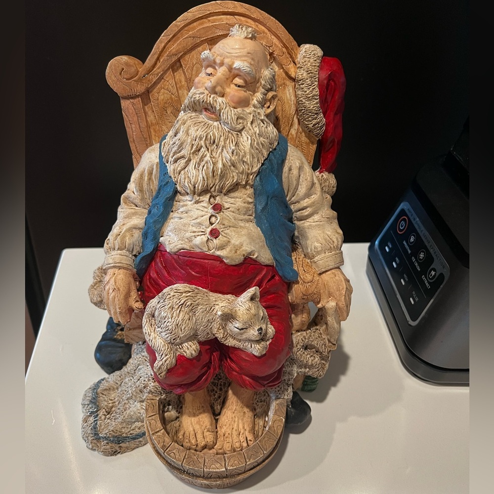 Rare Vintage Christmas Resting Santa Claus & Cat Kitten Heavy Holiday Statue